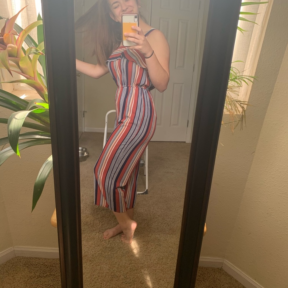 Jumpsuit - Picture 2 of 3